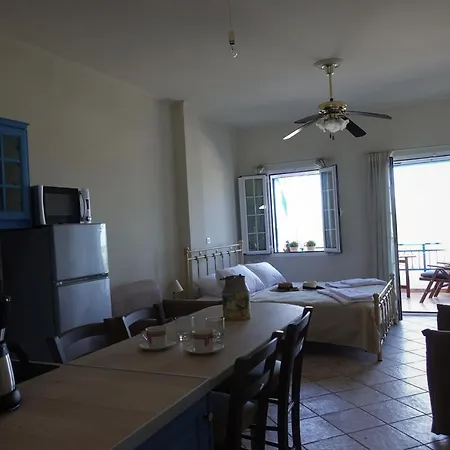 Sea Urchin 2nd Floor Apartment Agia Pelagia (Kythira)